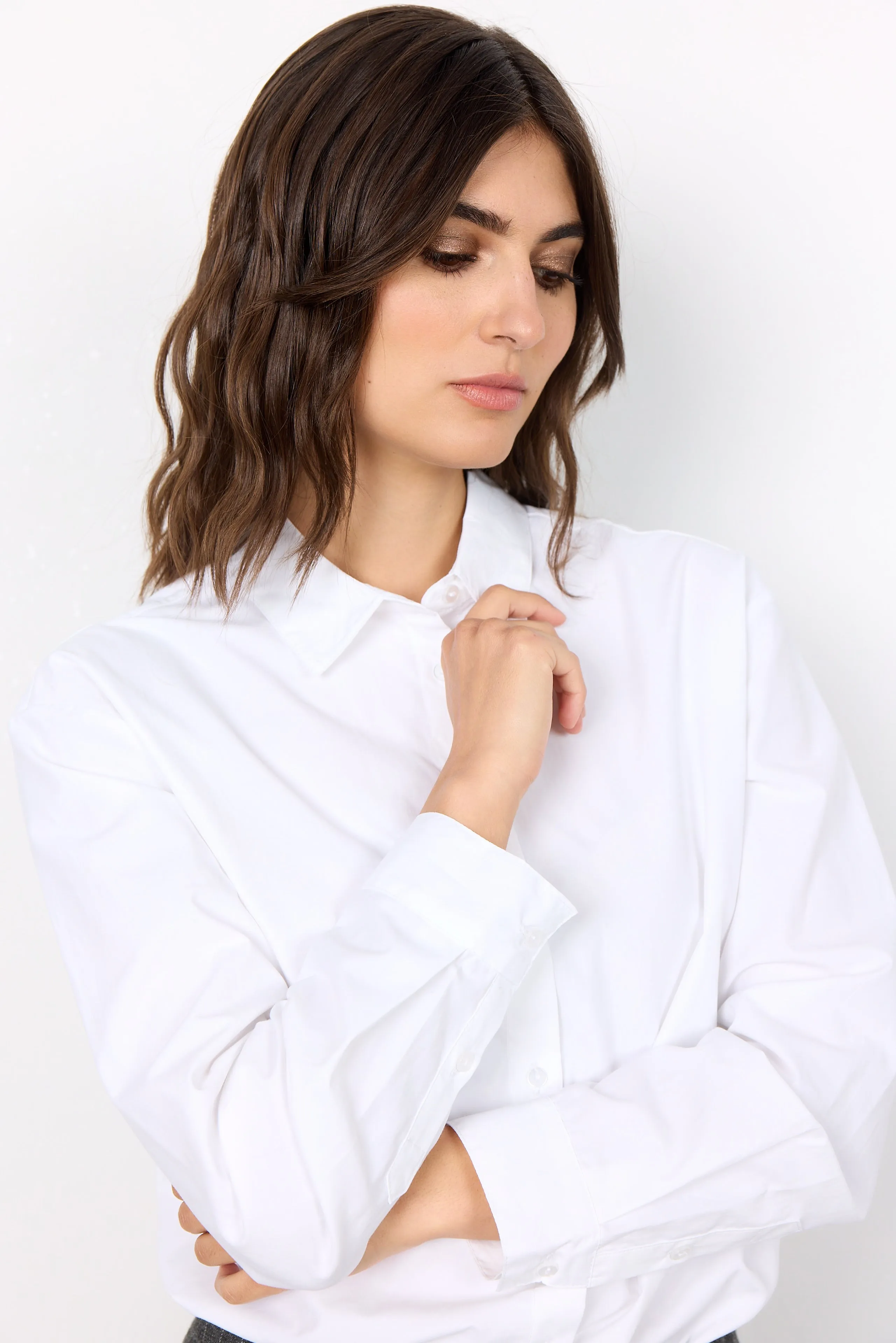 40261- Over Sized White Shirt - Soya Concept