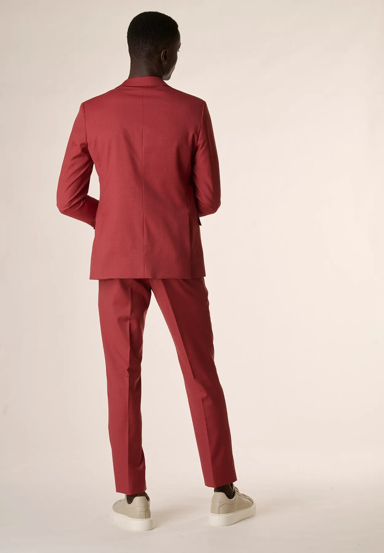 Abito rosso amaranto tela lana slim fit