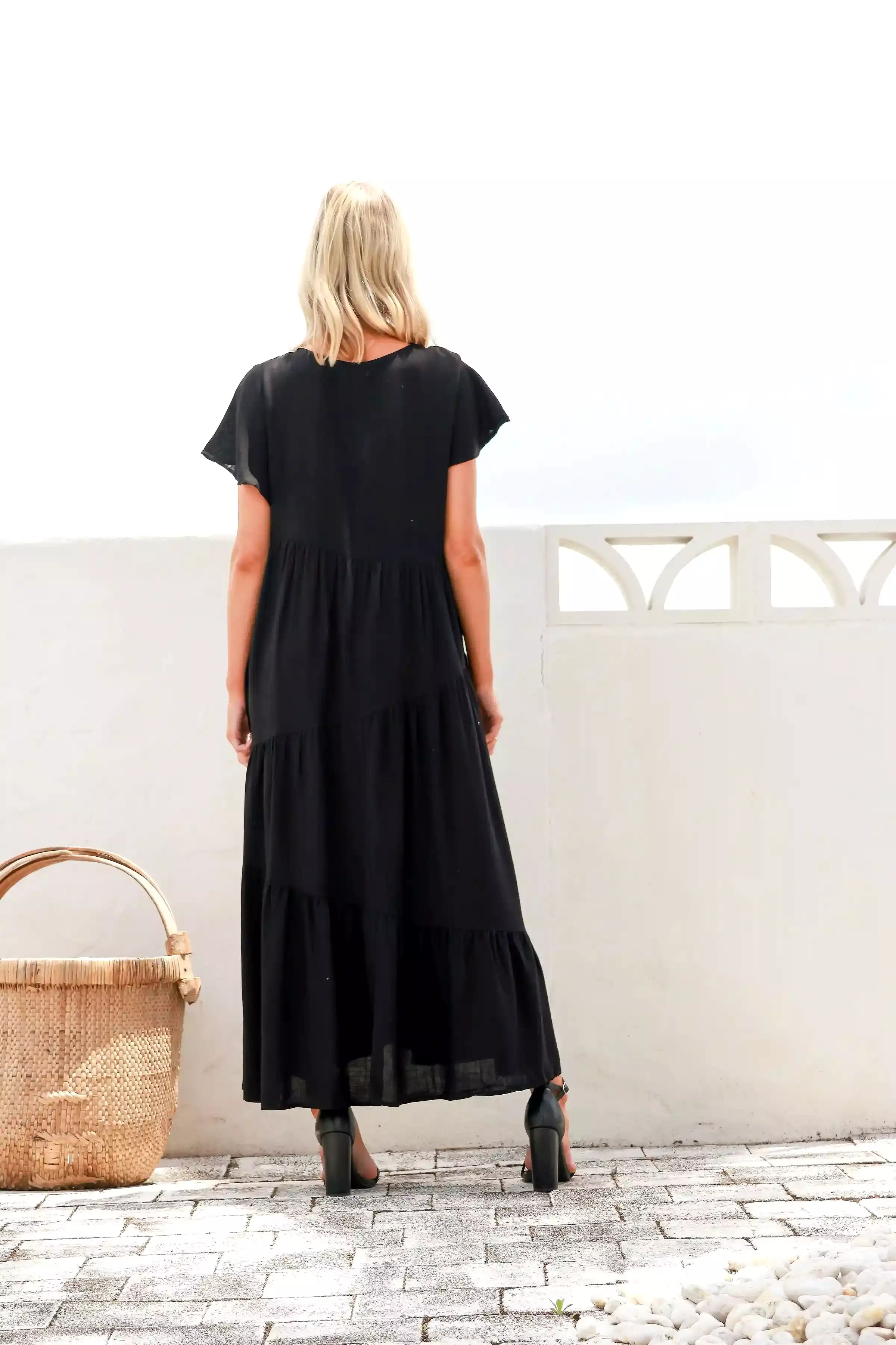 Alessia Linen Maxi Dress - Black