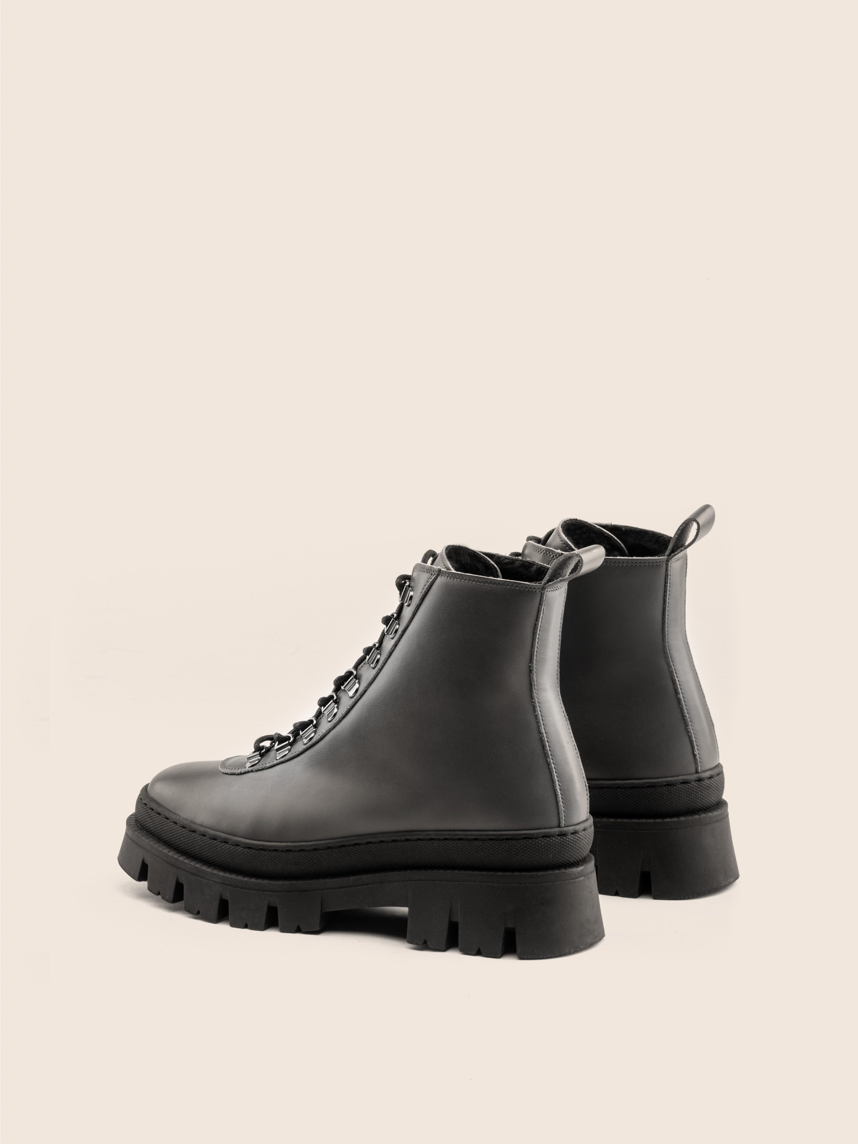 Bormio Slate Winter Boot