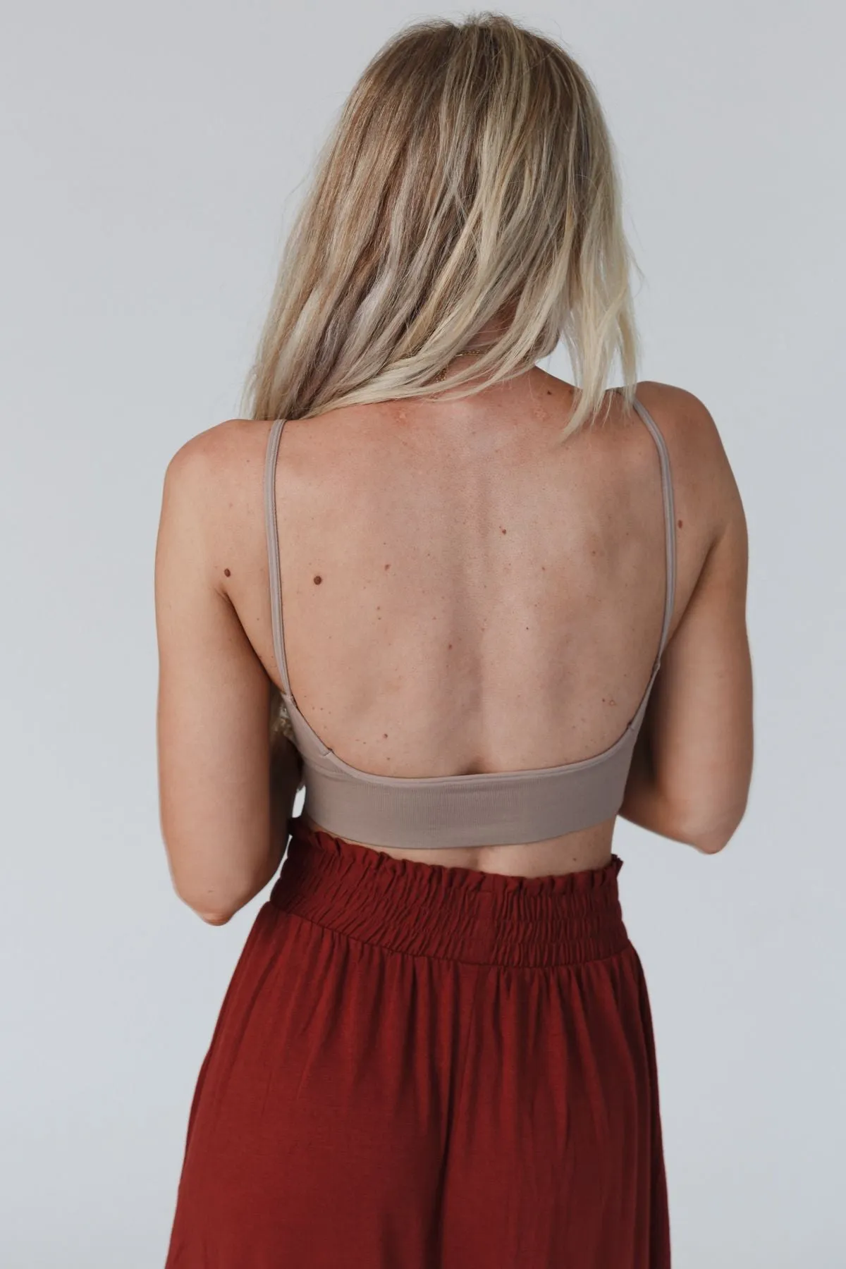 Dora Low Back Seamless Bralette - Mocha