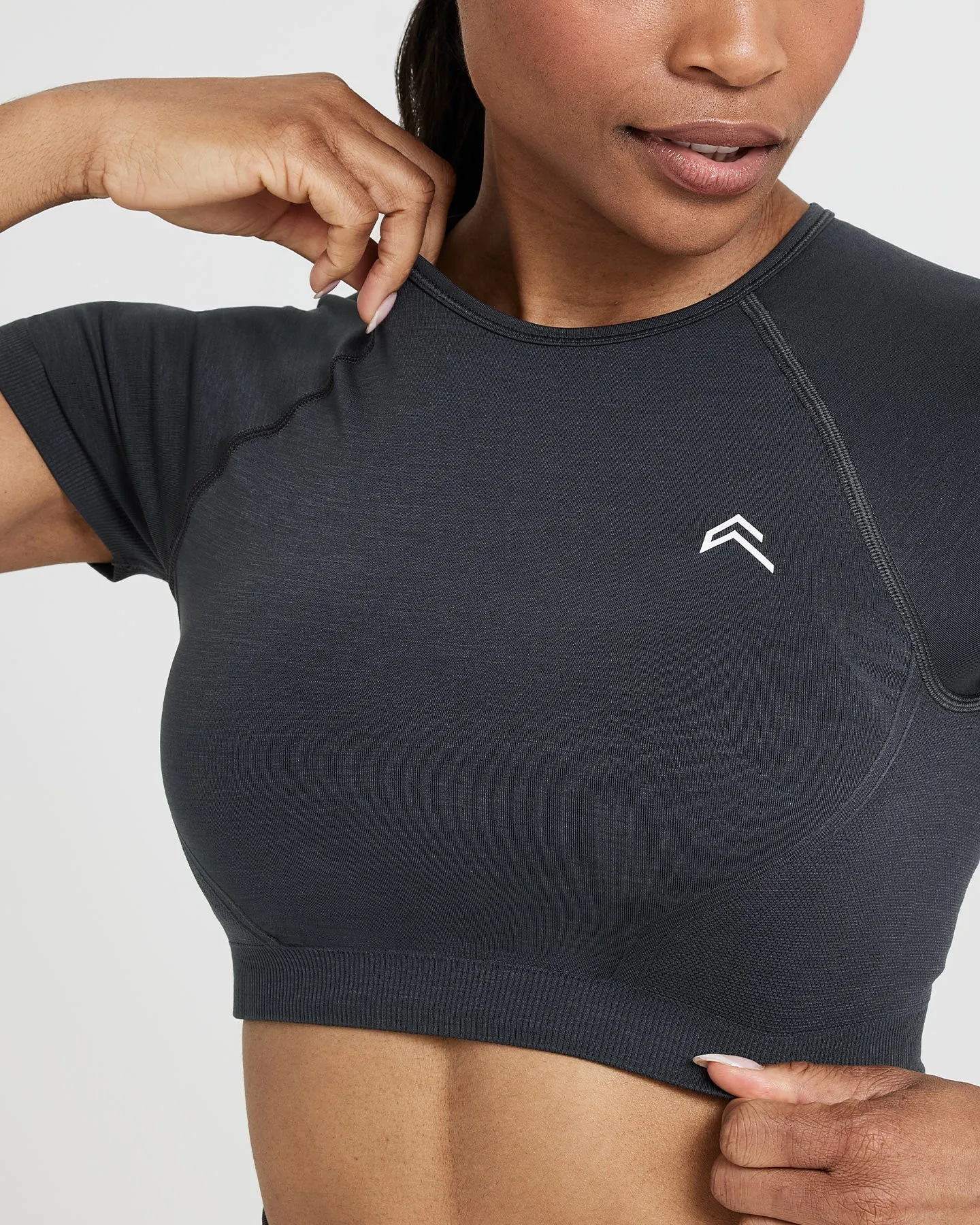 Effortless Seamless Short Sleeve Crop Top | Coal