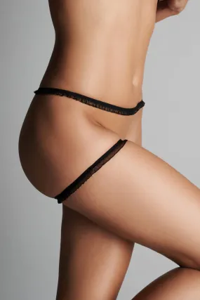 Les Fétiches Illusion Brief