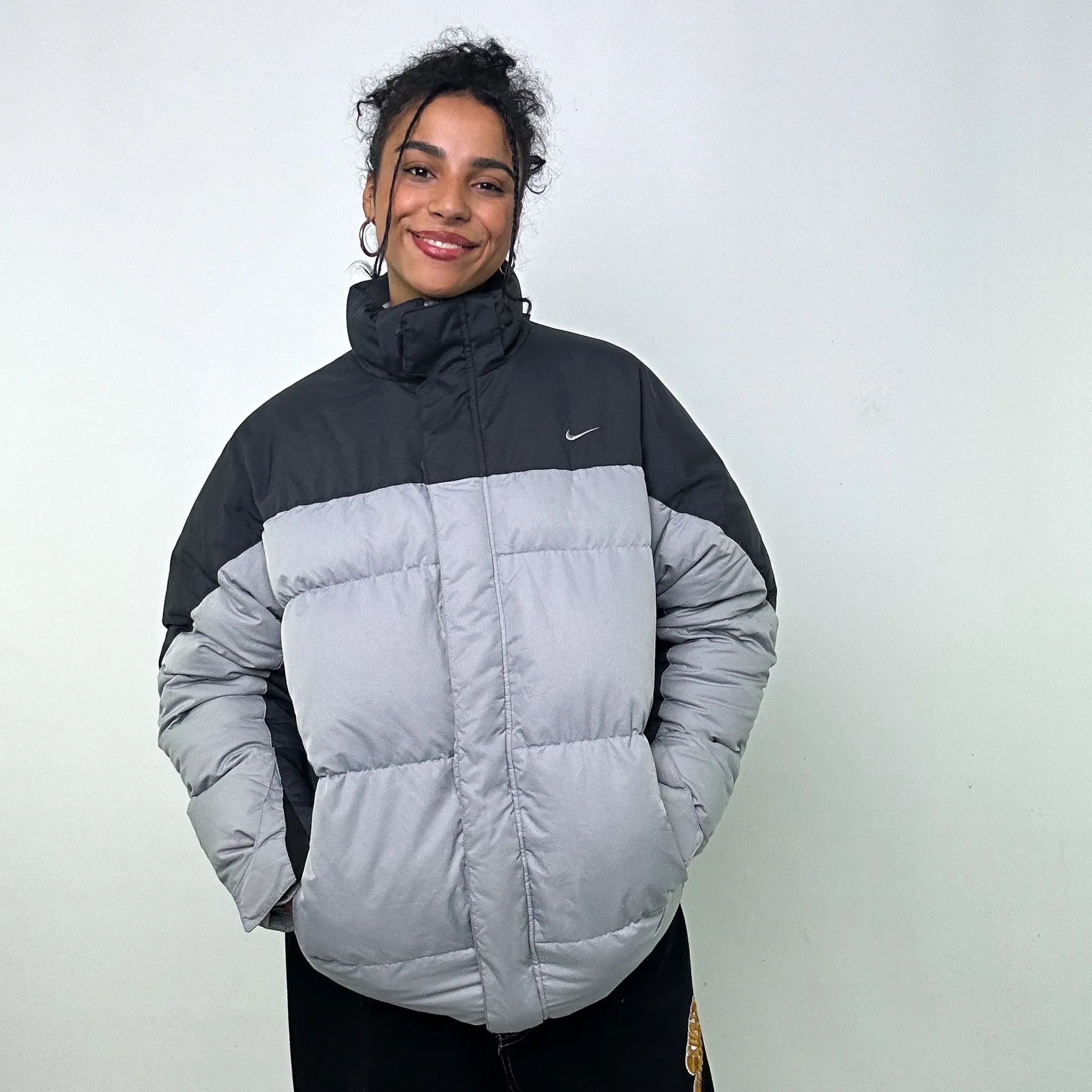 Light Grey y2ks NIKE Puffer Jacket Coat (L)