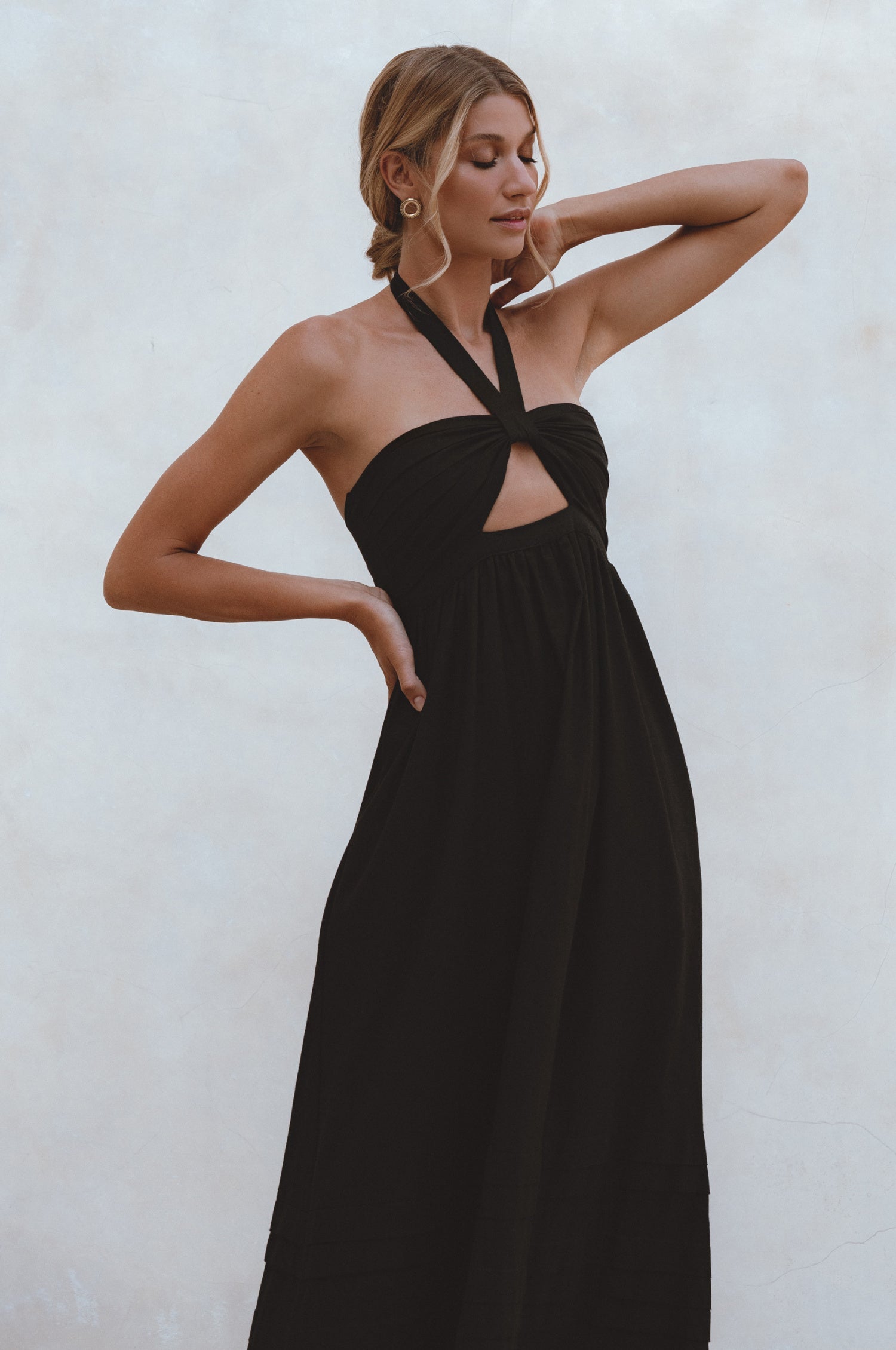 Penelope Halter Linen Maxi Dress