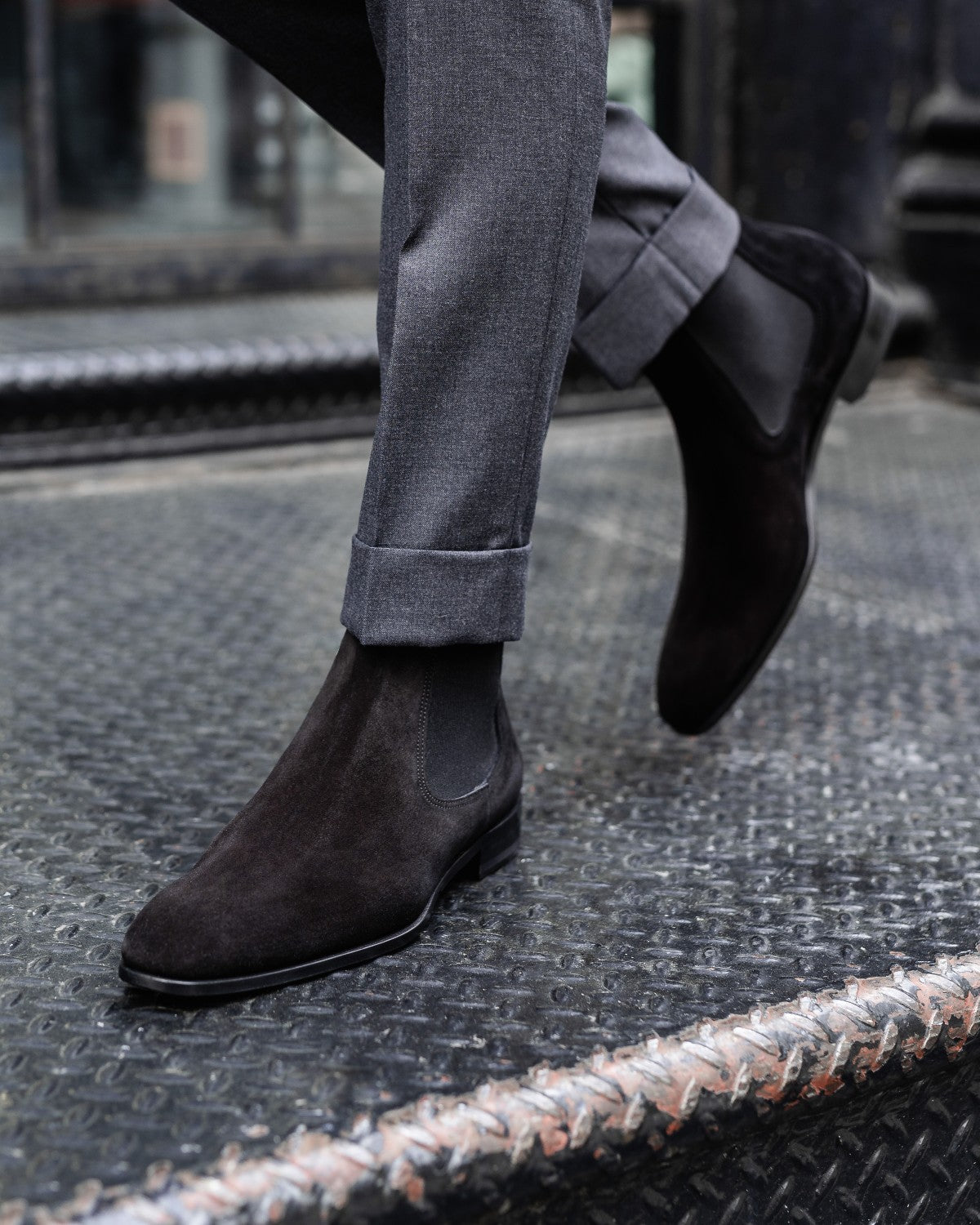 The Dean Chelsea Boot - Nero Suede