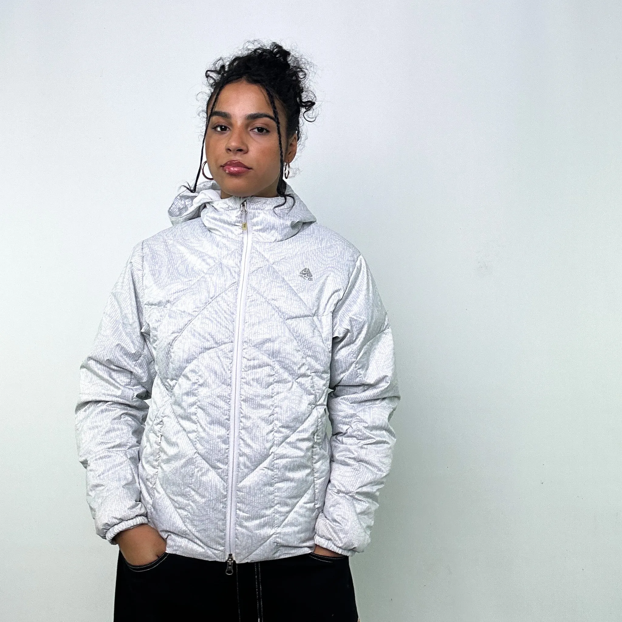 WHITE Y2KS NIKE ACG PUFFER JACKET COAT (